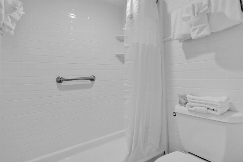 Coconut Cay Resort image 4