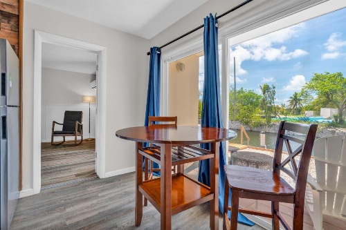 Coconut Cay Resort image 7